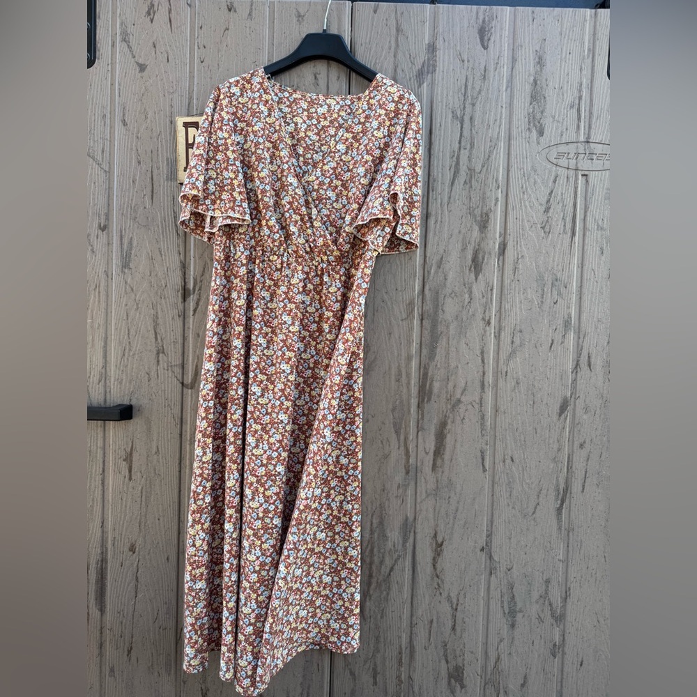 SHEIN Multicolor Floral Maxi Dress